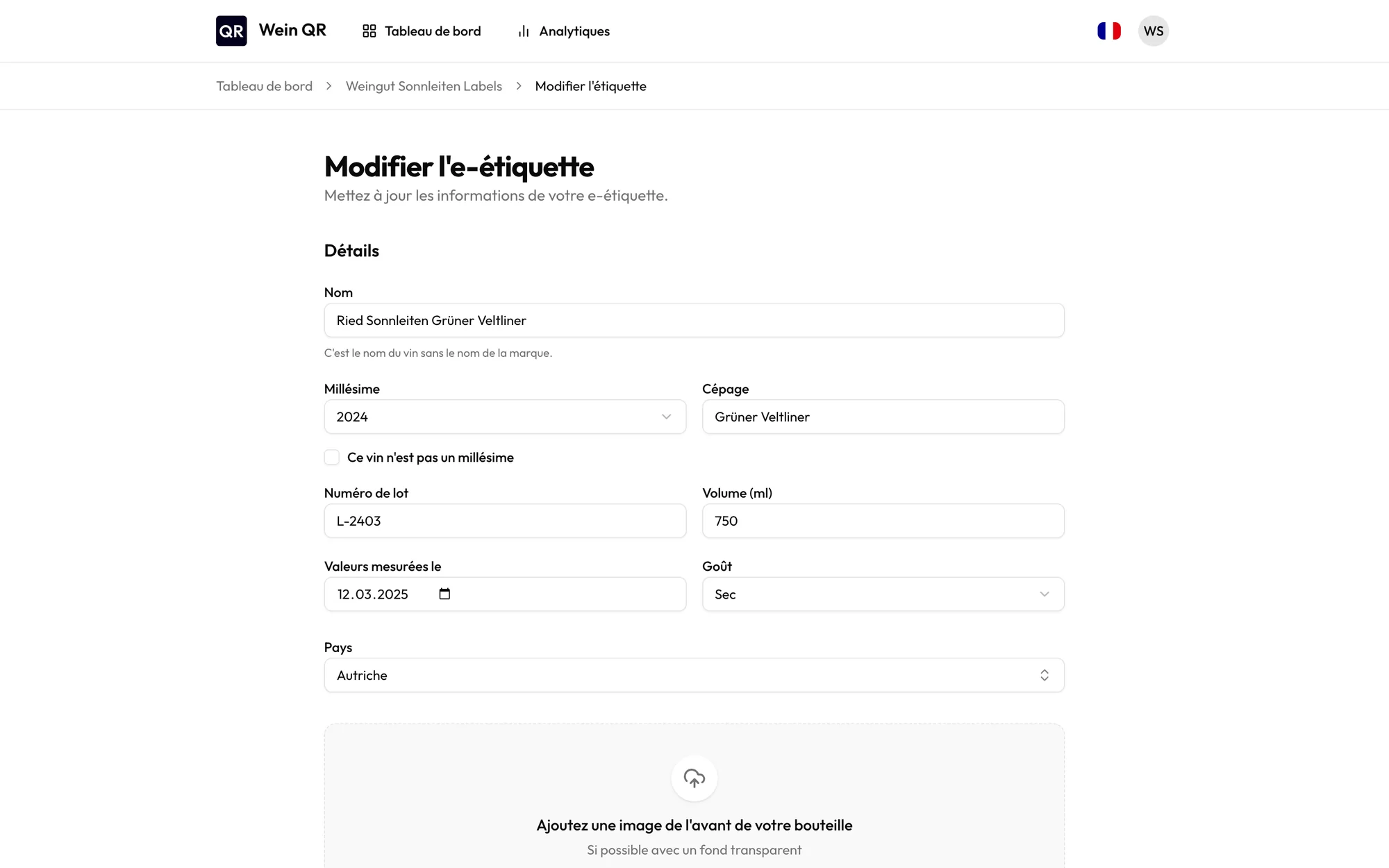 Formulaire de modification d’une e-étiquette avec les détails du vin